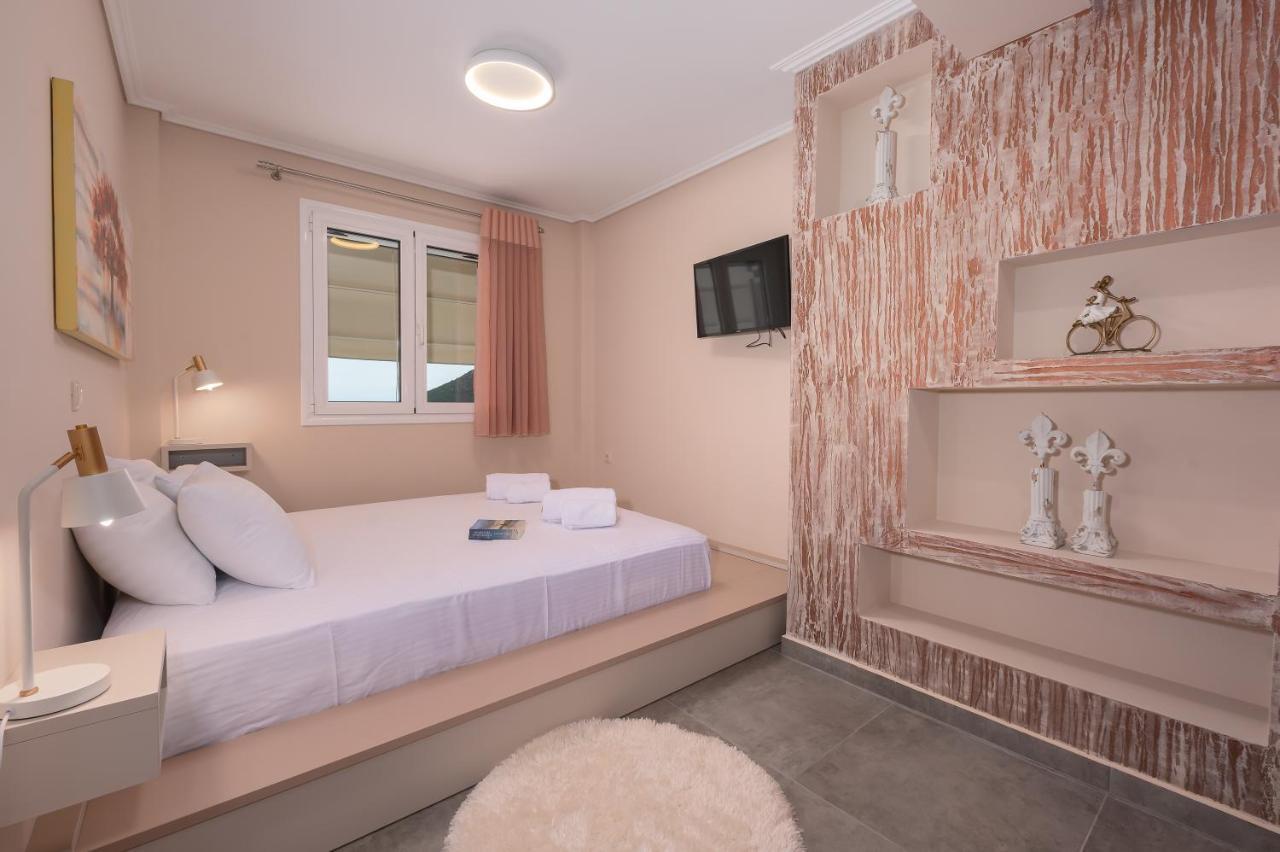 Nikole'S Villas Luxury 180M2 Тірос Екстер'єр фото